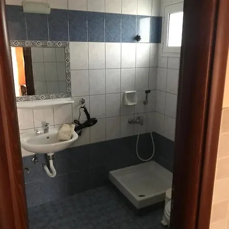 Manos Hotel Paralía