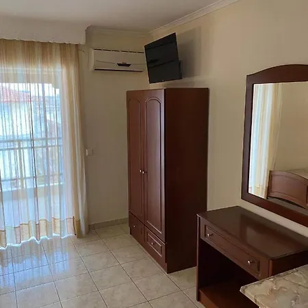 Hotel Manos Paralía