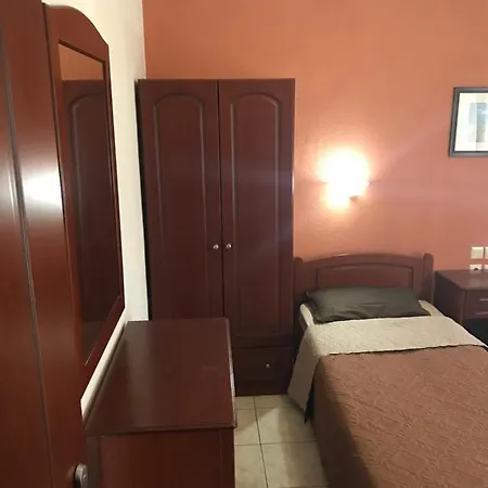 Manos Hotel Paralía