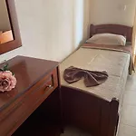 Manos Hotel
