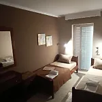 Manos