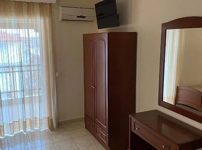 Hotel Manos Paralía